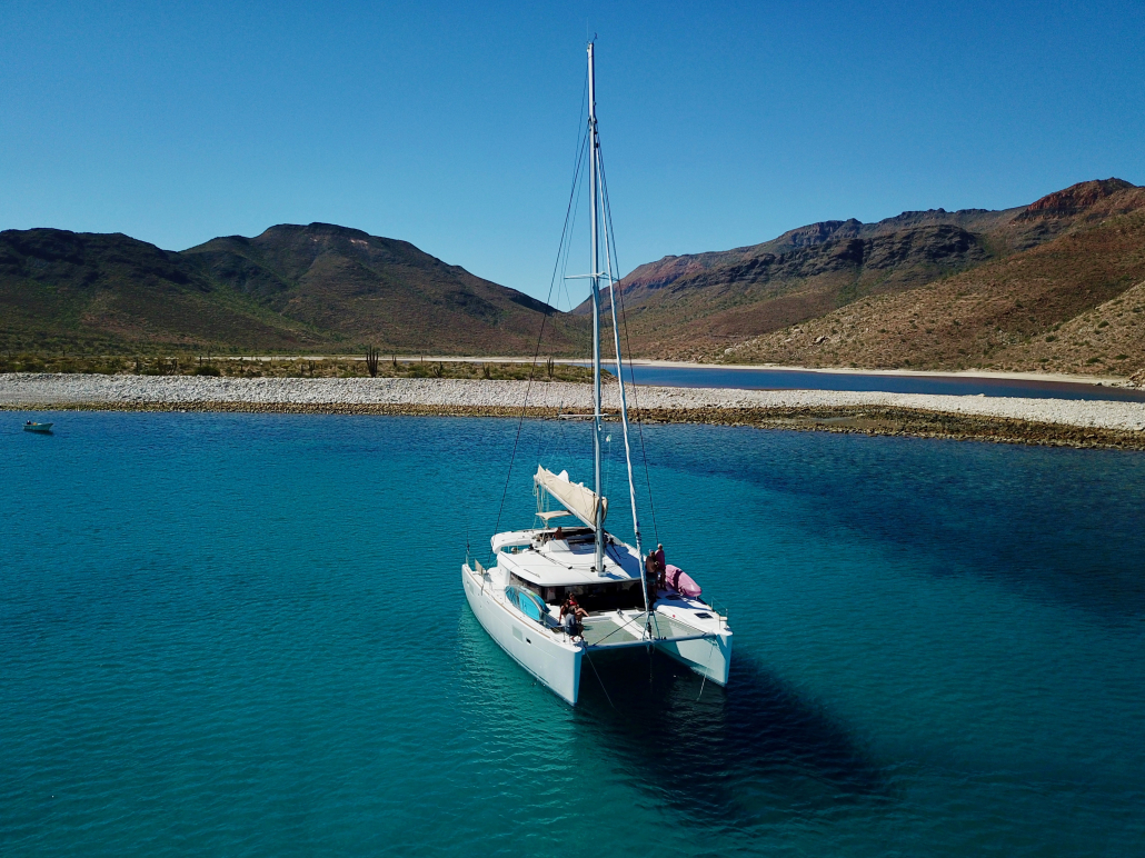 Catamaran Sail Training ¡Vamonos!